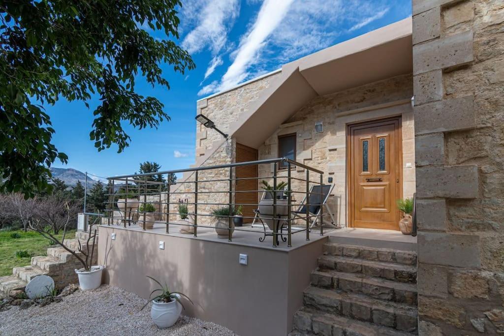 Stone Villa Halepa With Panoramic View. Neon Khorion  外观 照片